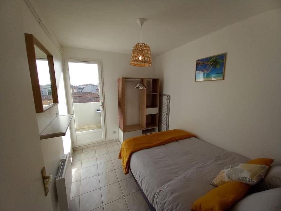 Apartamento 2/4 Pers Proche Centre Avec Balcon, Parking *