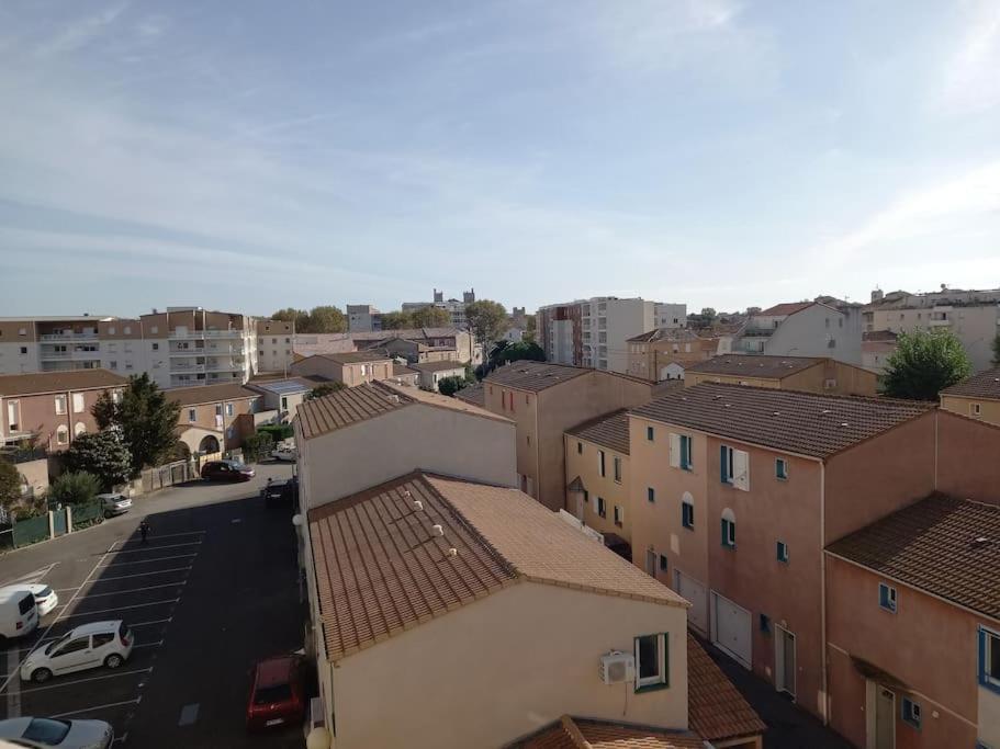 2/4 Pers Proche Centre Avec Balcon, Parking *